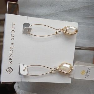 NWT, Kendra Scott, Charmaine, Sable Mica-RARE, Earrings